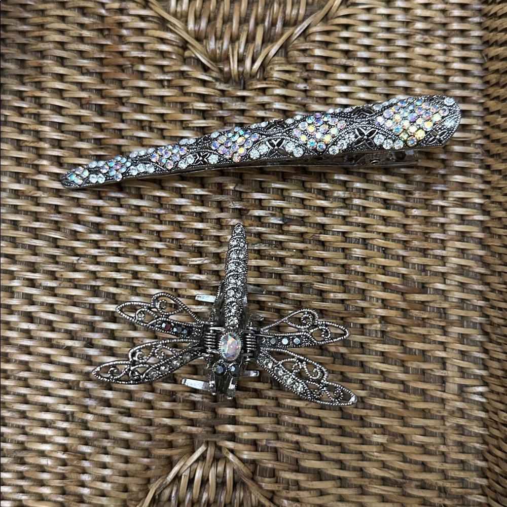Vintage hair clips